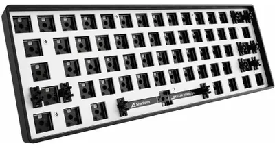 Produktbild von Sharkoon SKILLER SGK50 S4, 60%, Kabelgebunden, USB, RGB-LED, Schwarz