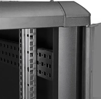 Obrázok produktu pre StarTech.com RK2236BKF, Voľne stojací rack, 22U, 800 kg, Zámok, Otočné kolieska, 62,6 kg