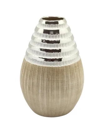 Produktbild von Gilde Konische Vase "Newtown" creme matt, silber glänzend L=13,5 cm B= 13,5 cm H= 21,0 cm 43908