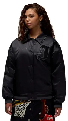 Image de Veste de sport Nike Jordan pour femmes, noire, rembourrage synthétique, taille L (Large)