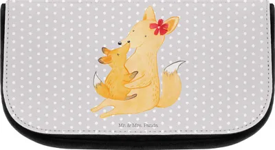 Produktbild von Mr. & Mrs. Panda Kulturbeutel Fuchs Mama - Grau Pastell - Geschenk, Muttertag, Schoß, kosmetiktäschchen, Waschtasche, kleiner, Schminktasche, Lieblingstochter, Mutter