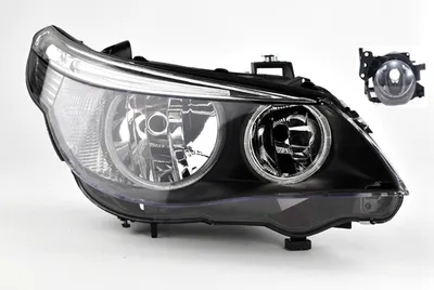 Zdjęcie produktu dla Reflektory pasujące do BMW serii 5 (E60, E61) produkowanych w latach 07/2003 - 03/2007, typ H7 H7, w zestawie światła przeciwmgielne. Numery części: 63127165562, 63126910778, 6910778, 7165562, 63177897188, 7897188. Johns