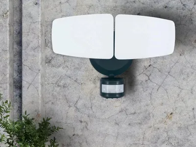 Immagine prodotto di NEDES Fareto LED esterno grigio con sensore PIR, 24W / 3000K / 4000K / 6000K - LFX225