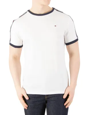 Produktbild von Tommy Hilfiger Herren RN T-Shirt, Weiß M