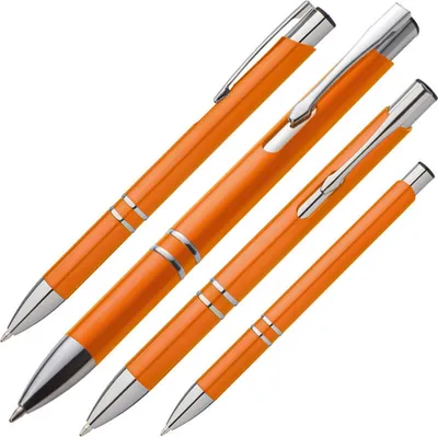Produktbild von 10 Kugelschreiber aus Kunststoff / Farbe: orange