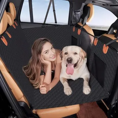 Produktbild von Back Seat Extender für Hunde, dicke, kratzfeste Rücksitzabdeckung, breiter, rutschfester Halt, Hängematten-Design, schützt vor Schmutz und Kratzern.