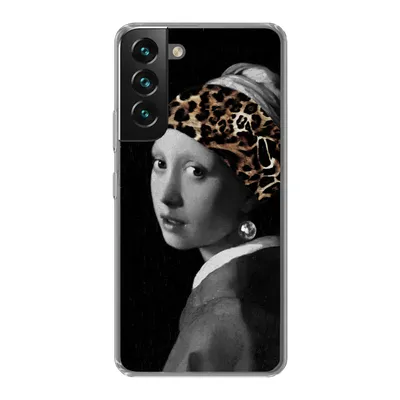 Produktbild von MuchoWow® Handyhülle Schutzhülle Hülle für Samsung Galaxy S22 Mädchen mit dem Aufdruck - Pantheraufdruck - Schwarz - Weiß Silikon Softcase Handy Hülle - Mobiltelefonhülle