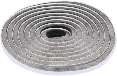 Productafbeelding van Borstelstrip 9 mm x 9 mm, zelfklevend, voor deuren en ramen, stof- en geluiddemping, weerbestendig