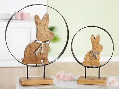 Produktbild von Gilde Kreis "Easter" Hase aus Mangoholz, Metall pulverbeschichtet H= 32 cm B= 42 cm T= 11 cm 20274