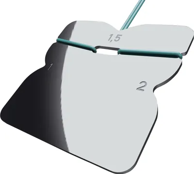 Produktbild von Cut360 Ziehklinge | Lackhobel 45 x 45 x 1,2 mm | Lackziehklinge ZK HW 45/45 für Tischler, Maler, Zimmerer, Lackierer Heimwerker zum Hobeln & Glätten bei der Holzbearbeitung und Lackaufbereitung
