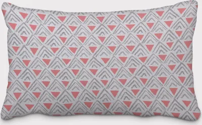 Produktbild von SCHÖNER LEBEN. Kissenhülle Dreiecke Retro weiß grau rot div. Größen Größe 60x80cm (HxB) 60x80cm (HxB) Größe