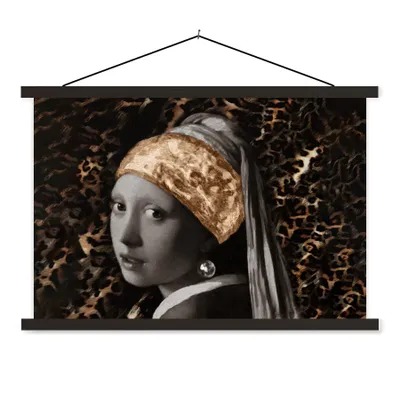 Produktbild von MuchoWow® Textilposter Das Mädchen mit dem Perlenohrring - Design - Panther 90x60 cm mit schwarzem Rahmen - Aufhängungssatz