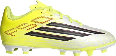Produktbild von Adidas F50 Club Fg/Mg J Tesoye/Cblack/Lucred Tesoye/Cblack/Lucred 31