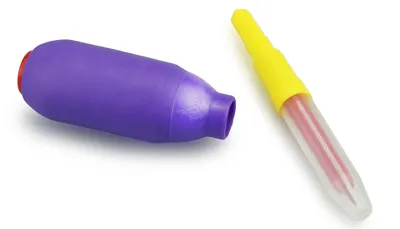 Produktbild von Airbrush-Handpumpe Violett Naturkautschuk hygienisch für Malinos BloPens & Pustestifte