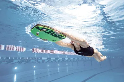 Produktbild von Arena Kickboard - Schwimmbrett für das Training, Farbe:silber