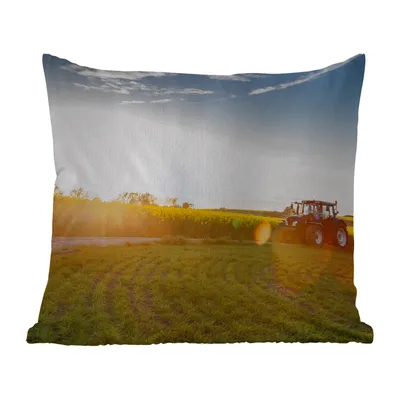Obrázek produktu pro MuchoWow® Vnější polštář - Traktor - tráva - západ slunce -50x50 cm- Odolnost proti povětrnostním vlivům - polštář do obývacího pokoje