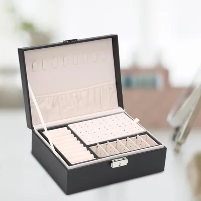 Produktbild von Jayseuw Schmuckkasten Doppelschicht Aufbewahrungskoffer für Ringe Ohrringe Armbänder Halsketten Schmuck Veranstalter Geschenkbox für Frauen und Mädchen Schwarz