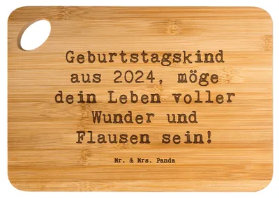 Produktbild von Mr. & Mrs. Panda Schneidebrett Spruch 2024 Geburtstag - Transparent - Geschenk, Alter, Holzbrett, Geburtsjahr, positive Energie, Happy Birthday, holzschneidebrett