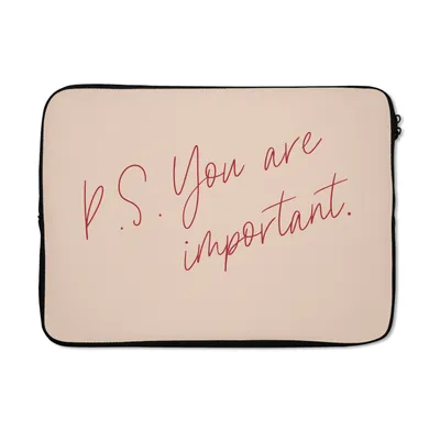 Produktbild von MuchoWow® Laptop Hülle 13 Zoll Text - P.S. Du bist wichtig - Zitate Laptoptasche - Laptophülle - Sleeve - Rundumschutz