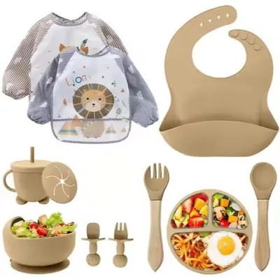 Produktbild von 12-teiliges Silikon-Babygeschirr-Set - BPA-frei mit Saugnapf