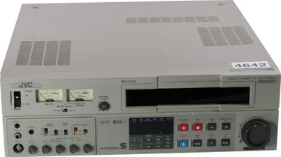 Produktbild von JVC BR-S800e SVHS Videorecorder Professional