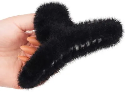 Image de Pince à cheveux élégante en peluche et plastique, noire, 11,5 cm x 5,5 cm
