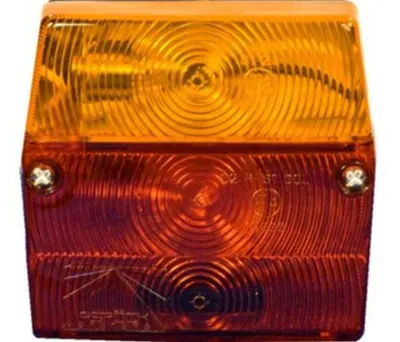 Produktbild von PROPLAST Rücklichtglas 40225102 beidseitig