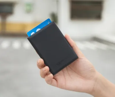 Produktbild von Boompods BOOMCARD Wallet – Smartes Kartenetui mit Tracker (Apple & Android kompatibel)