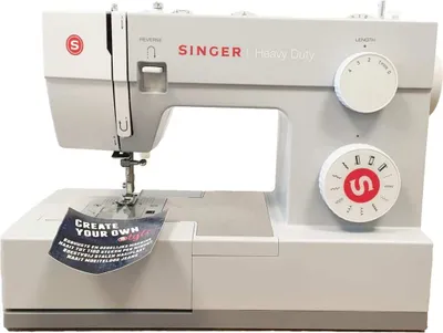 Image de Singer Heavy Duty 4411 machine à coudre mécanique 90 watts 1100 points / min 10 programmes de couture