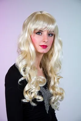 Produktbild von Emilia: Langhaarperücke mit Pony, blond