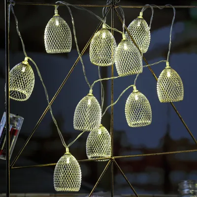 Produktbild von LED Lichterkette GLAMOUR - 10 silberne Lampenschirmchen - L: 1,8m - Batteriebetrieb