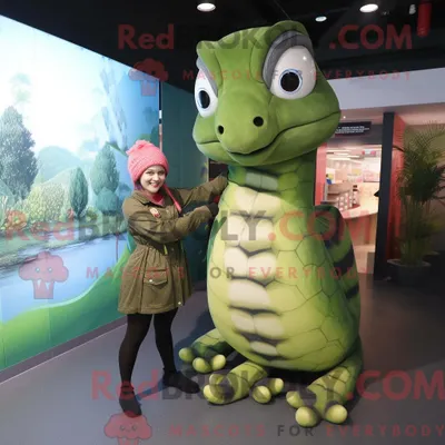 Obrázok produktu pre Maskot spoločnosti REDBROKOLY, had Anaconda, je oblečený v minišortkách a rukaviciach