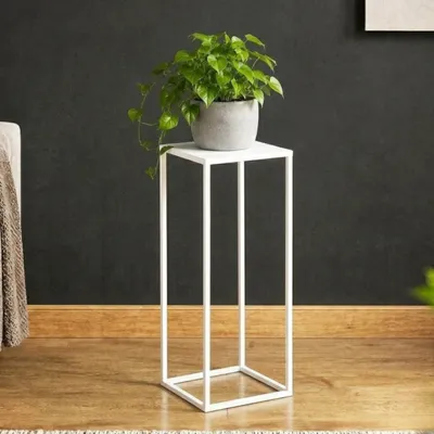Produktbild von DanDiBo Blumenhocker Metall Weiß Eckig 60 cm Blumenständer Beistelltisch 96482 M Blumensäule Modern Pflanzenständer Pflanzenhocker