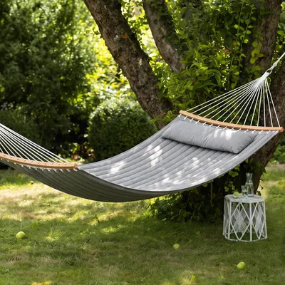 Produktbild von Sekey Hängematte Doppelhängematte Wattiert mit Kissen bis 200 kg belastbar für 2 Personen XXL Hängesessel für Garten Balkon Camping Outdoor Stabil