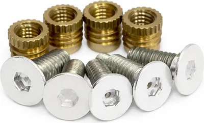 Obrázek produktu pro GGK upevňovací sada, 4 kusy, pro koncové kusy, čistě bílá RAL 9010, 1 ks.
