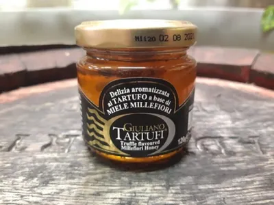 Obrázok produktu pre Kvetový med s kúskami čiernej letnej hľuzovky, 120 g