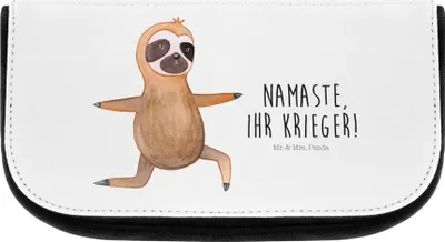 Produktbild von Mr. & Mrs. Panda Kosmetiktasche Faultier Yoga - Weiß - Geschenk, Organizer, kosmetiktäschchen, Namaste, kulturtäschchen, Make-up, schmink