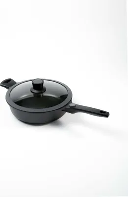Produktbild von Der Allrounder - Guss Schmorpfanne mit Glasdeckel – 28 cm
