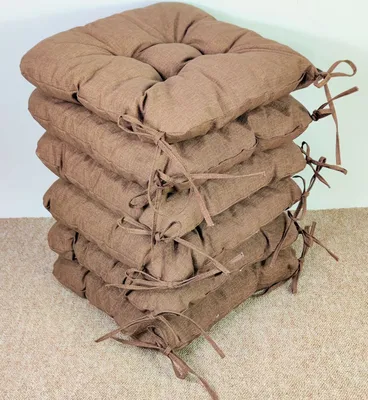 Produktbild von Set 6 x Stuhlkissen/Sitzkissen Lara 38 x 38 cm Dicke 8 cm, Fb. Colore Marrone (Dunkelbraun) mit Schleifen