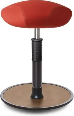 Produktbild von Sitz- Stehhocker Free Regular Triangel skai Dynactiv M. 160 Rot schw. /Natur.