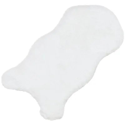Produktbild von Kleines kurzflor Deko-Fell als Fell-Imitat in 50 x 25 cm weiß