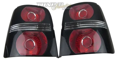 Produktbild von Cross Touran Rückleuchten Set SCHWARZ für den VW Touran 1T (alle Modelle)
