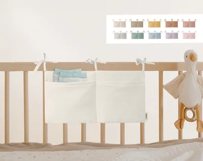 Produktbild von Babybett Organizer Tasche Aufbewahrung aus Musselin Farbe Cream