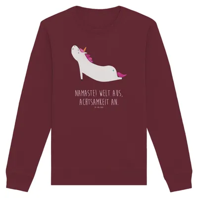Produktbild von Mr. & Mrs. Panda Baumwoll Sweatshirt Einhorn Yoga Größe S - Burgundy - Geschenk, Nachhaltiger Pullover, Sport, Yogamatte, Einhörner, Pulli, Lustig, Unicorn, Sweater