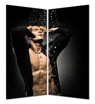 Produktbild von Wallario selbstklebende Duschrückwand 160 x 180 cm mit Motiv Sexy Mann unter der Dusche - Wandverkleidung mit Hochglanzlaminat in Glasoptik