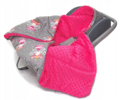 Produktbild von Kerstin Minky Decke für Babyschale und Kinderwagen