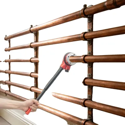Produktbild von Rohrgewindewerkzeug, 45# Stahlmaterial, Gewindeart BSPT, Griff Länge 54cm, Gewindeschneider 6 Größen, Nettogewicht 4.4kg