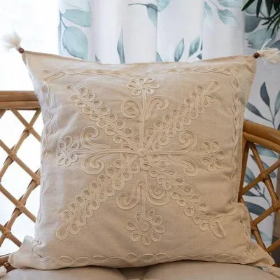 Zdjęcie produktu dla Poszewka dekoracyjna Boho beżowa 40 x 40 cm