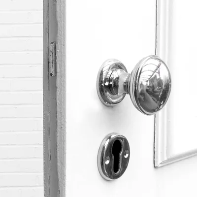 Produktbild von Türknauf Garnitur für Haustüren-drehbar |PZ| Nickel Glanz