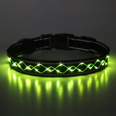 Produktbild von LED Hundehalsband – Leuchthalsband für Hunde, USB-aufladbar, wasserdicht, viele Farben & Größen grün Größe L